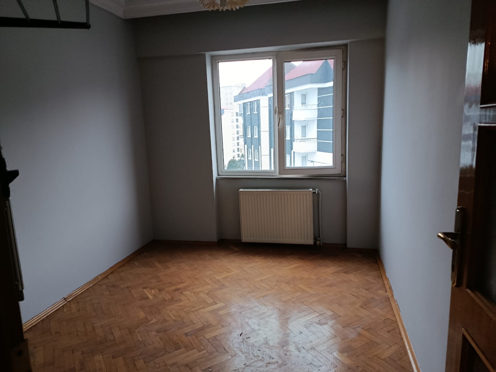 PLEVNE CADDESİNDE KİRALIK DAİRE